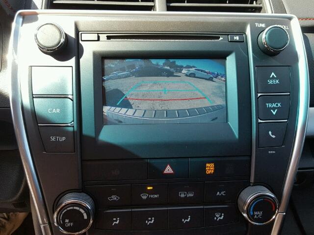 4T1BF1FK9HU698551 - 2017 TOYOTA CAMRY LE 灰色 照片 9