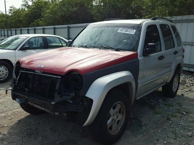 1J4GL58K64W269061 - 2004 JEEP LIBERTY LI SILVER photo 2