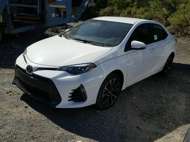 5YFBURHE7HP659549 - 2017 TOYOTA COROLLA L WHITE photo 2