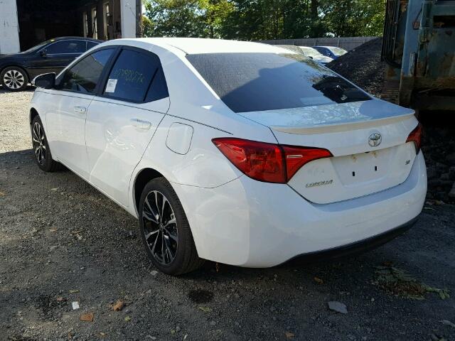 5YFBURHE7HP659549 - 2017 TOYOTA COROLLA L WHITE photo 3