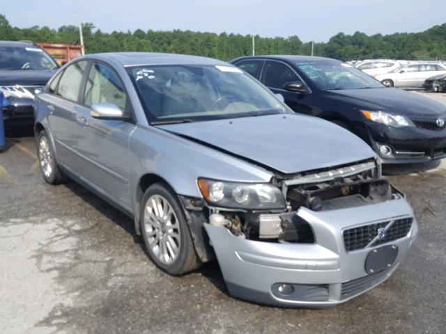 YV1MS682662205379 - 2006 VOLVO S40 T5 SILVER photo 1