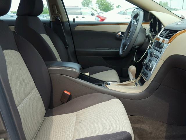 1G1ZC5EB1AF271811 - 2010 CHEVROLET MALIBU 1LT 棕色 照片 5