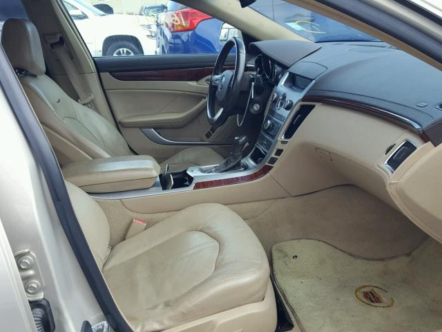 1G6DG577680140887 - 2008 CADILLAC CTS BEIGE photo 5