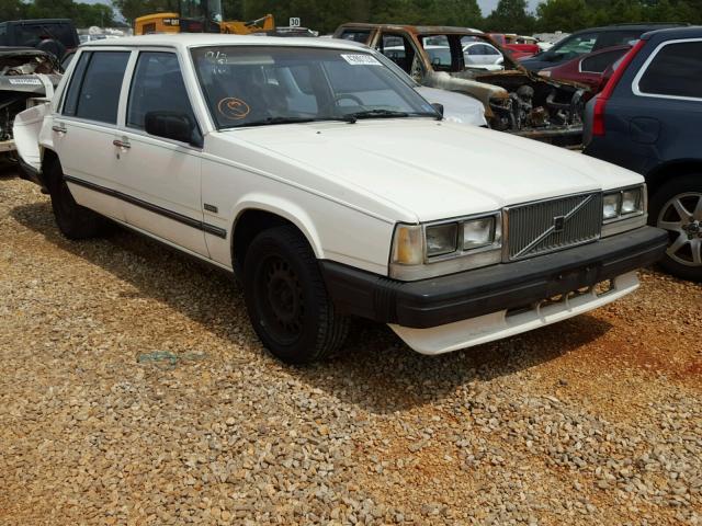 YV1FX8848K2335794 - 1989 VOLVO 740 GL WHITE photo 1