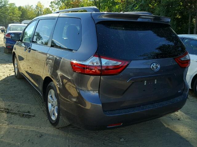 5TDKZ3DC6HS874074 - 2017 TOYOTA SIENNA LE GRAY photo 3