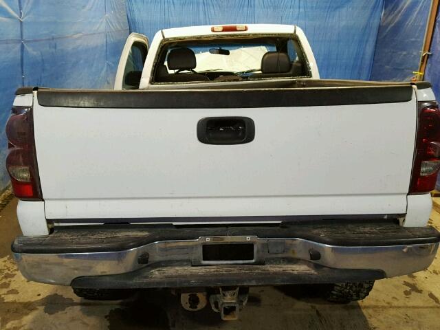 1GCGK24U7YE376551 - 2000 CHEVROLET SILVERADO WHITE photo 6