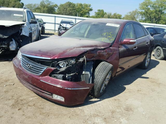 KMHFC46F29A357574 - 2009 HYUNDAI AZERA SE MAROON photo 2