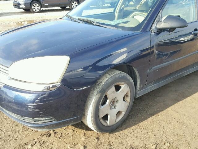 1G1ZS52F55F335283 - 2005 CHEVROLET MALIBU BLUE photo 10