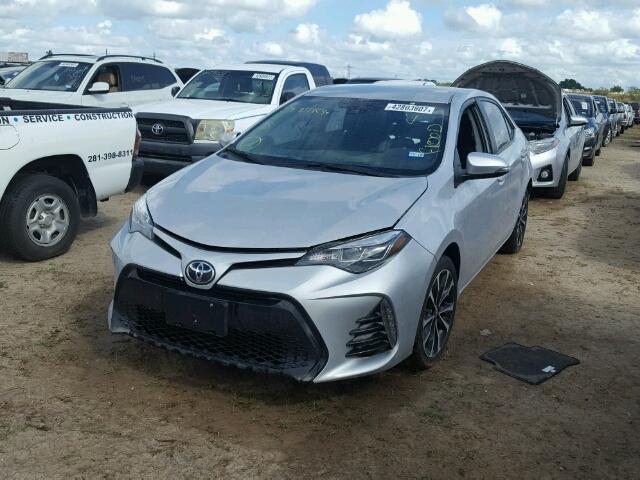 5YFBURHE5HP583913 - 2017 TOYOTA COROLLA L SILVER photo 2