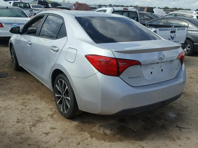 5YFBURHE5HP583913 - 2017 TOYOTA COROLLA L SILVER photo 3