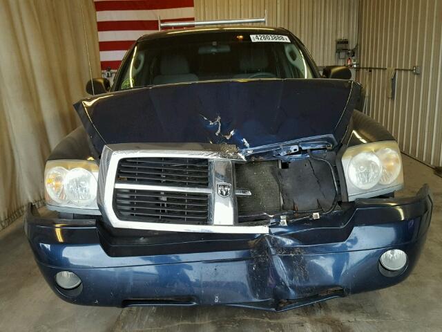 1D7HW42N66S508185 - 2006 DODGE DAKOTA SLT BLUE photo 9