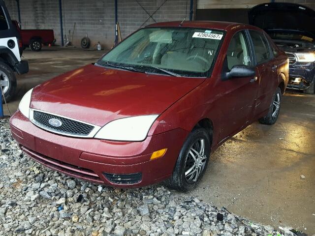 1FAHP34N66W230000 - 2006 FORD FOCUS ZX4 BURGUNDY photo 2