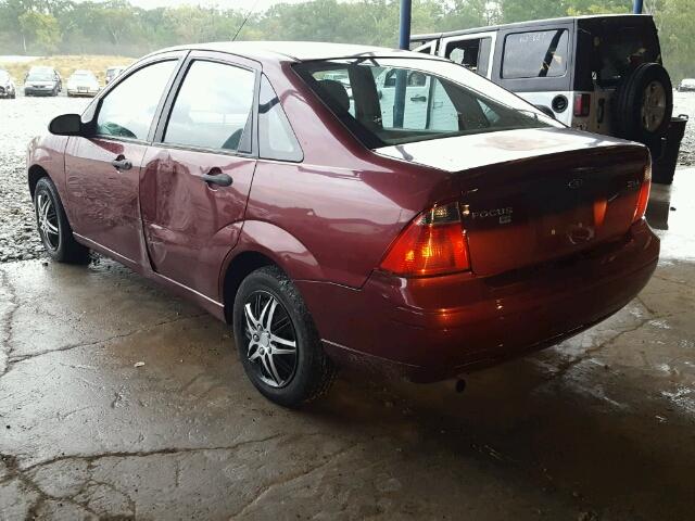 1FAHP34N66W230000 - 2006 FORD FOCUS ZX4 BURGUNDY photo 3