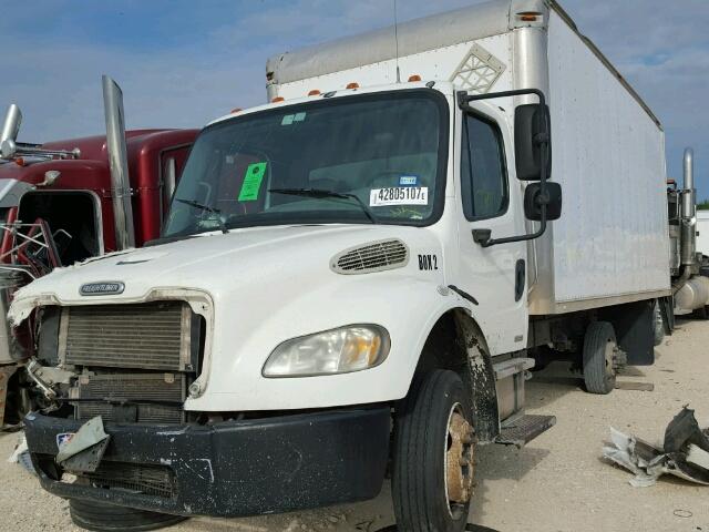 1FVACVDD56DW51409 - 2006 FREIGHTLINER M2 106 MED WHITE photo 2