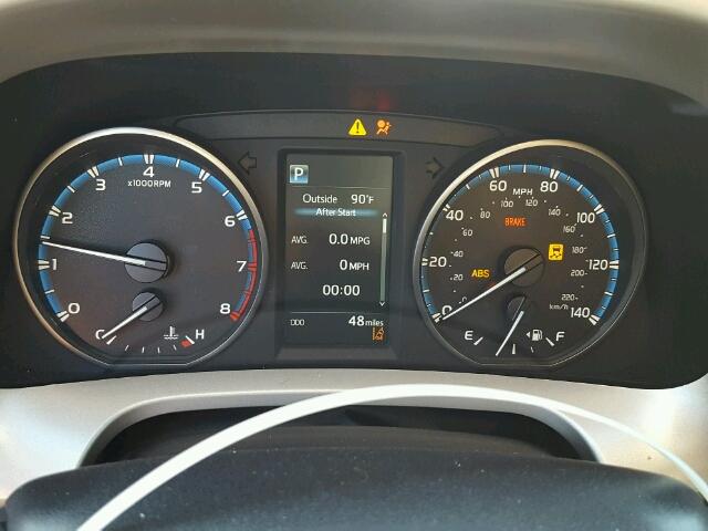 2T3ZFREV2HW365141 - 2017 TOYOTA RAV4 LE Gümüş foto 8