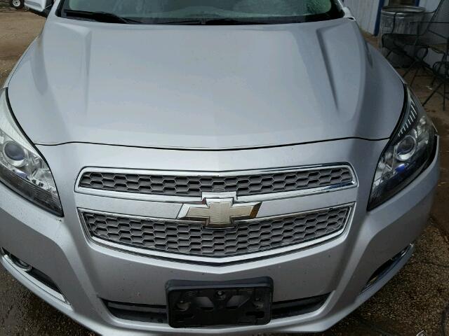 1G11H5SAXDF215039 - 2013 CHEVROLET MALIBU LTZ 银色 照片 7