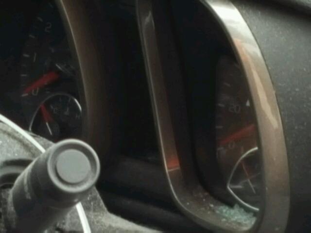 1G11H5SAXDF215039 - 2013 CHEVROLET MALIBU LTZ 银色 照片 8