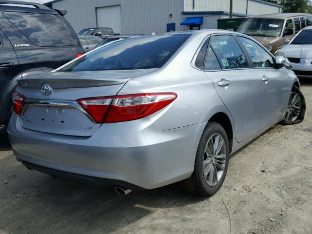 4T1BF1FK2HU441179 - 2017 TOYOTA CAMRY LE SILVER photo 4