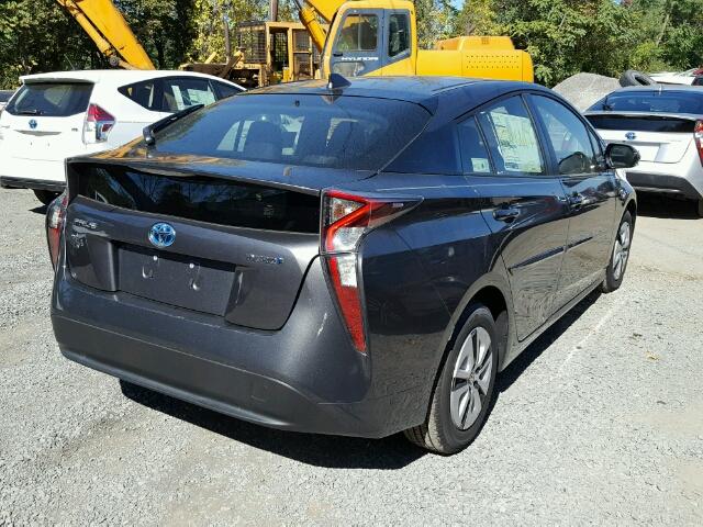 JTDKARFU6H3040615 - 2017 TOYOTA PRIUS CHARCOAL photo 4