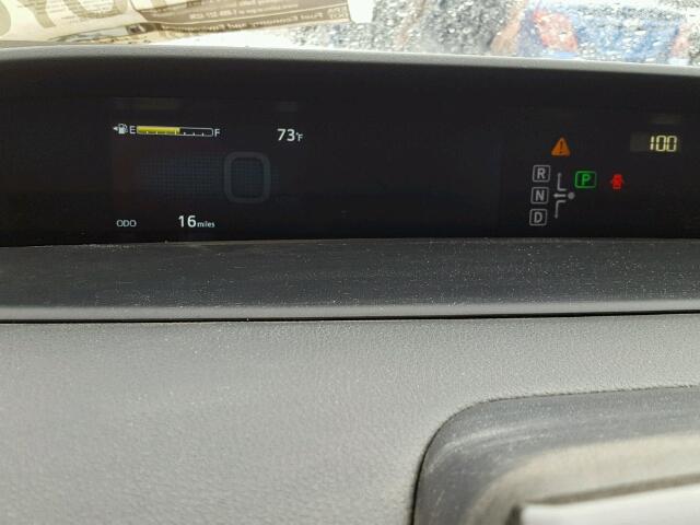 JTDKBRFU3H3040147 - 2017 TOYOTA PRIUS 灰色 照片 8