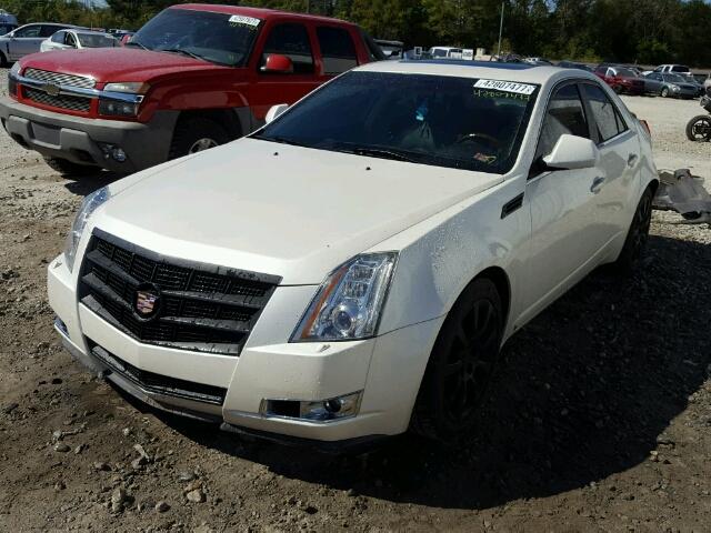 1G6DT57V290124102 - 2009 CADILLAC CTS WHITE photo 2