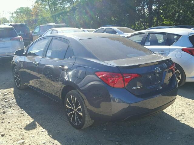 5YFBURHE4HP687843 - 2017 TOYOTA COROLLA L GRAY photo 3