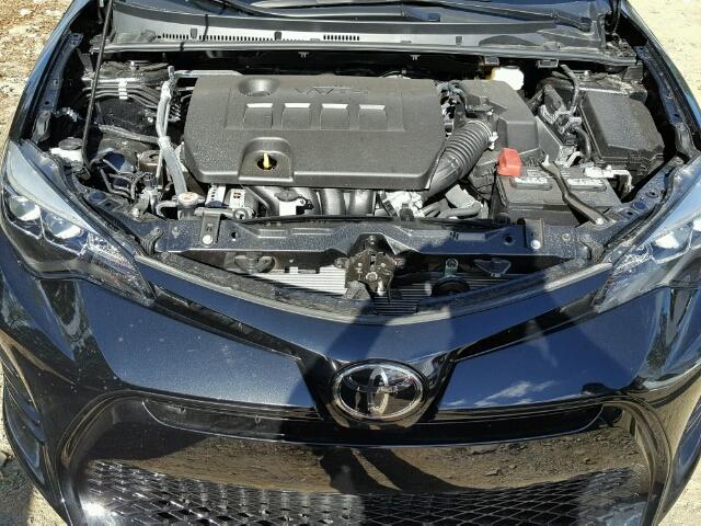 5YFBURHE5HP690203 - 2017 TOYOTA COROLLA L BLACK photo 8