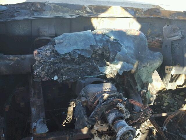 5N1AR18U55C749773 - 2005 NISSAN PATHFINDER SILVER photo 8