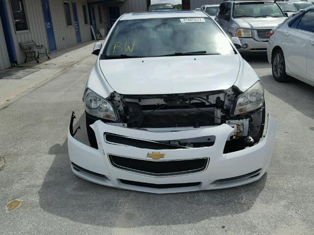 1G1ZD5EU2CF286013 - 2012 CHEVROLET MALIBU WHITE photo 9