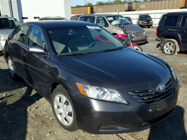 4T4BE46K89R084764 - 2009 TOYOTA CAMRY GRAY photo 1