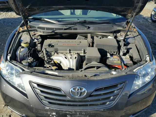 4T4BE46K89R084764 - 2009 TOYOTA CAMRY GRAY photo 7