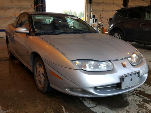 1G8ZY14732Z135575 - 2002 SATURN SC2 SILVER photo 1