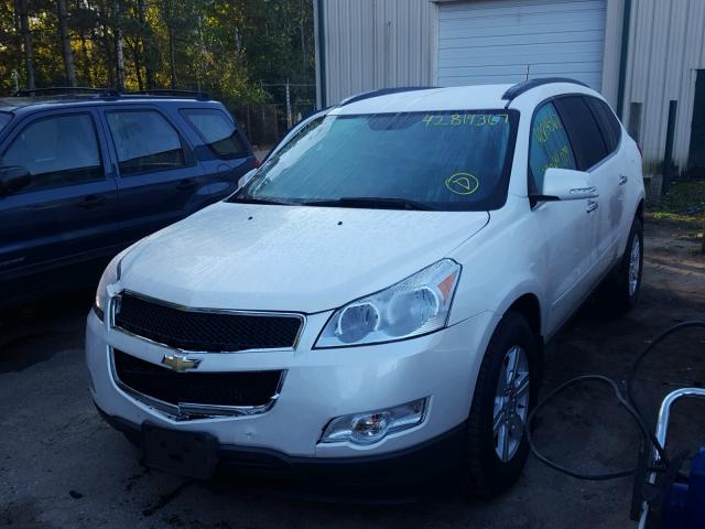 1GNKRGED4BJ325838 - 2011 CHEVROLET TRAVERSE WHITE photo 2