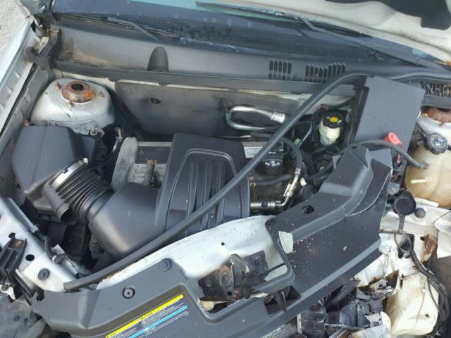 1G1AK52F057657319 - 2005 CHEVROLET COBALT SILVER photo 7