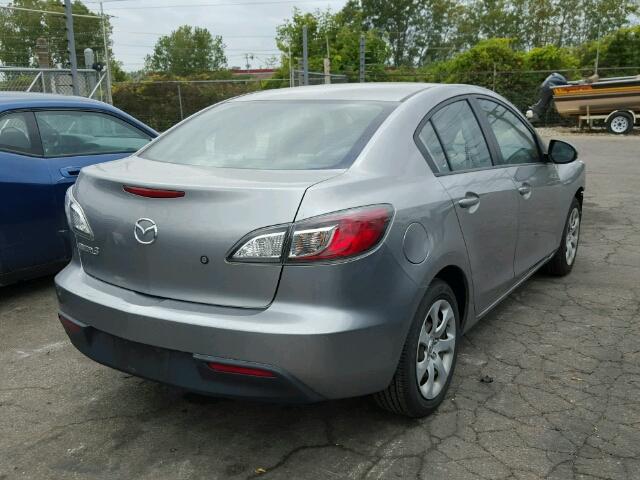 JM1BL1UF9B1382613 - 2011 MAZDA 3 I SILVER photo 4