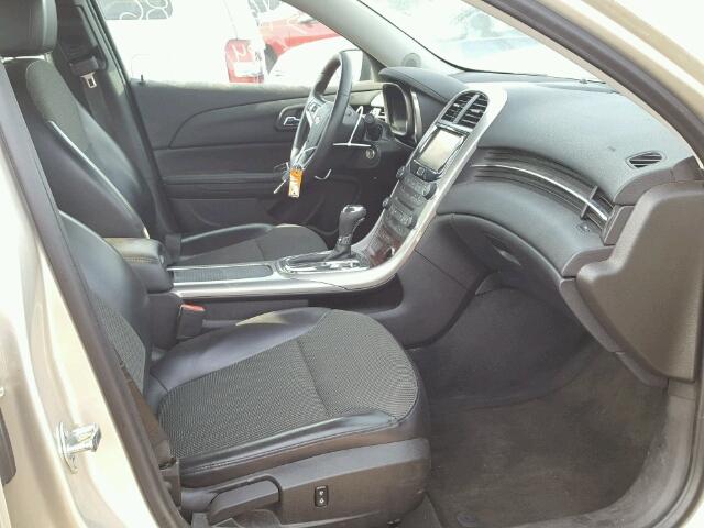1G11C5SA4DF322456 - 2013 CHEVROLET MALIBU 金色 照片 5