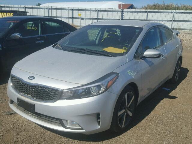 3KPFL4A85HE070495 - 2017 KIA FORTE EX SILVER photo 2