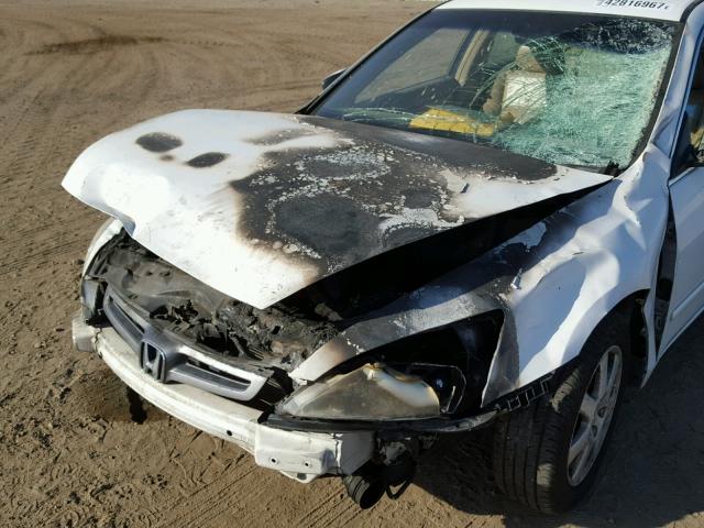 1HGCM66565A043090 - 2005 HONDA ACCORD EX WHITE photo 9