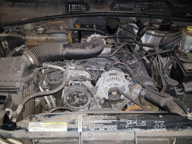 1J4GK58K95W676960 - 2005 JEEP LIBERTY LI SILVER photo 7