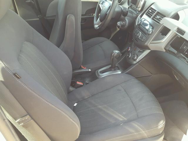 1G1JC6SH3D4190742 - 2013 CHEVROLET SONIC LT 白色 照片 5
