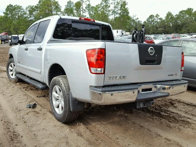 1N6BA0ED2BN324068 - 2011 NISSAN TITAN SILVER photo 3