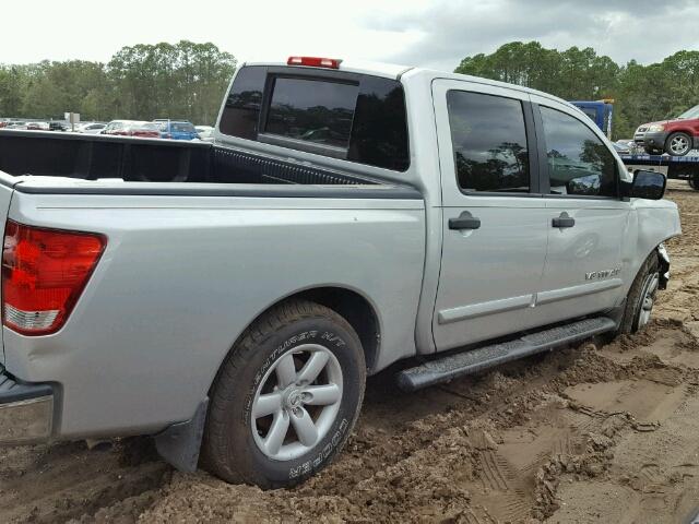 1N6BA0ED2BN324068 - 2011 NISSAN TITAN SILVER photo 9