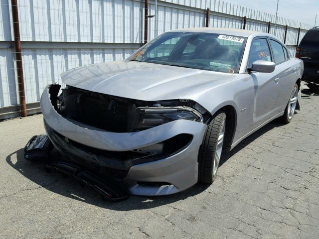 2C3CDXCT2GH132705 - 2016 DODGE CHARGER R/ SILVER photo 2