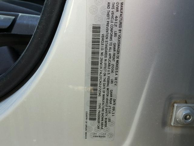 3VW1K7AJ7CM327296 - 2012 VOLKSWAGEN JETTA BASE Արծաթագույն լուսանկար 10