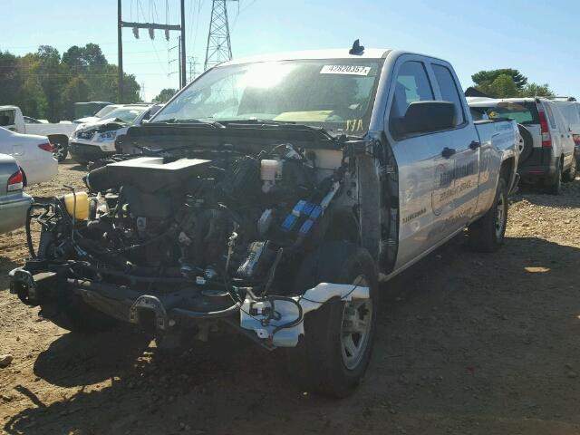 1GCRCNEH0GZ207018 - 2016 CHEVROLET SILVERADO SILVER photo 2