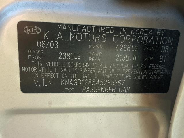 KNAGD128545265367 - 2004 KIA OPTIMA GOLD photo 10