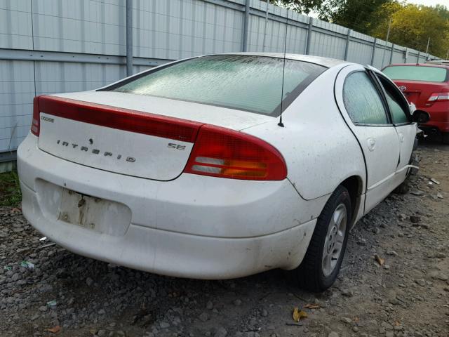 2B3HD46RX3H503332 - 2003 DODGE INTREPID S WHITE photo 4