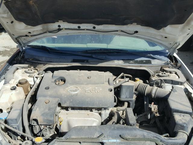 1N4AL11D93C270677 - 2003 NISSAN ALTIMA WHITE photo 7