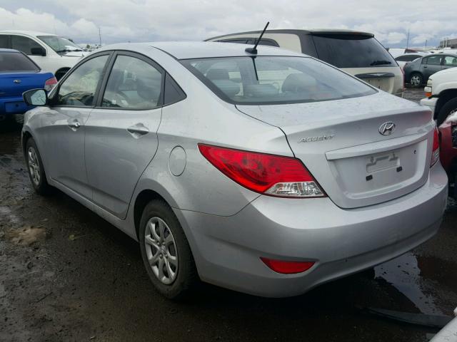 KMHCT4AE8DU438037 - 2013 HYUNDAI ACCENT GLS SILVER photo 3