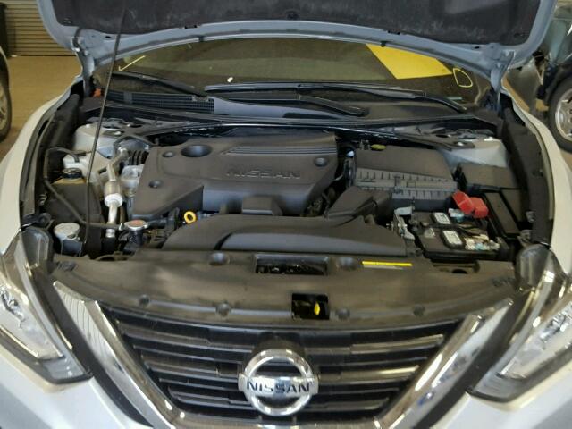 1N4AL3AP3GN330520 - 2016 NISSAN ALTIMA 2.5 SILVER photo 7